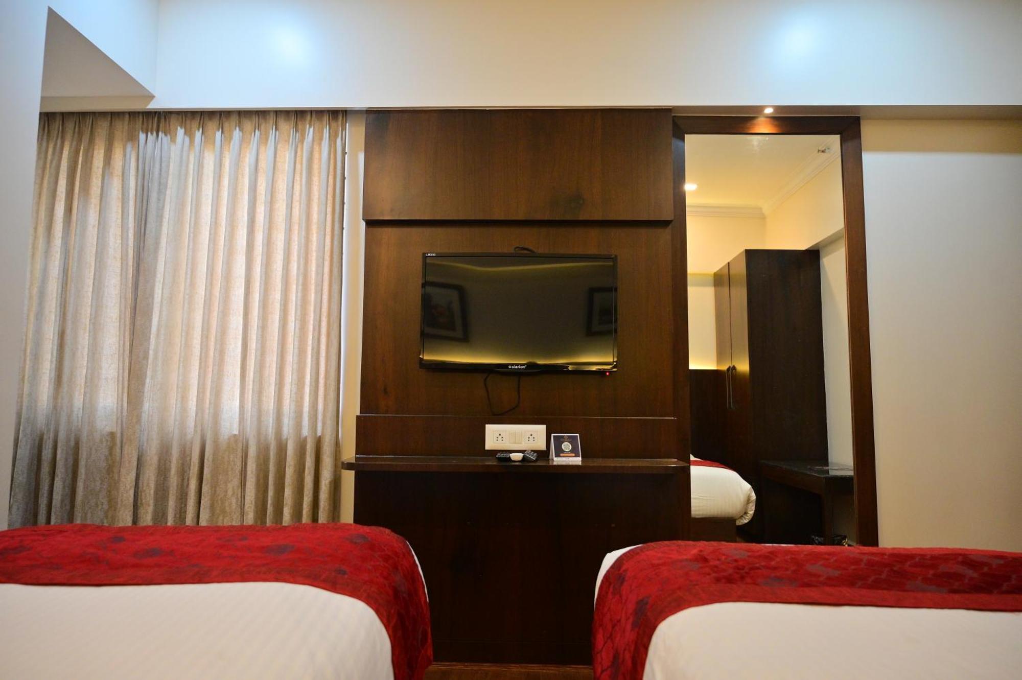 Hotel Golden Riviera 마이소르 외부 사진