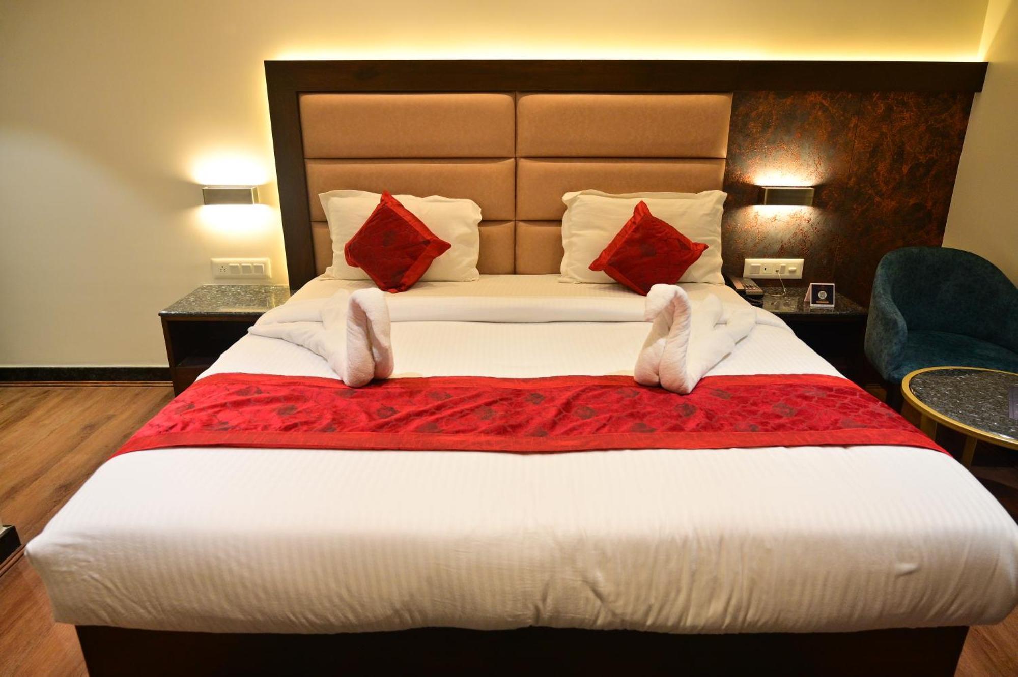 Hotel Golden Riviera 마이소르 외부 사진