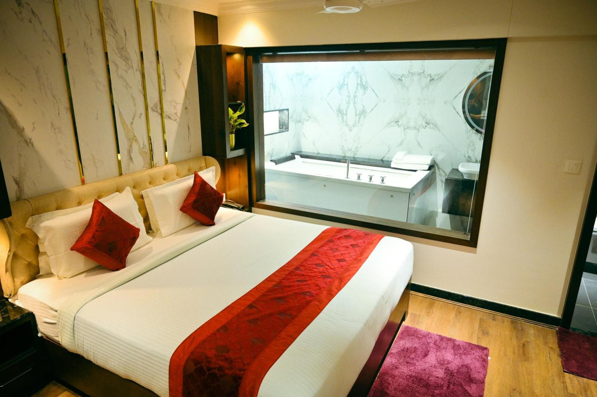 Hotel Golden Riviera 마이소르 객실 사진